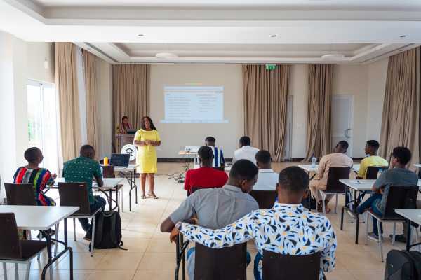 Prof. Angela Owusu-Ansah welcomes the students of the second cohort, 2023.