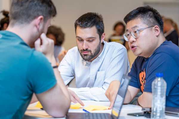 Yizhao Du (TU Delft) with Andrea Benedini (PoliMi) and Vincent Hoogelander (TU Delft)